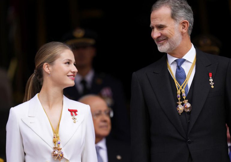 VIDEO | La princesa Leonor, heredera del trono español, juró fidelidad a la Constitución