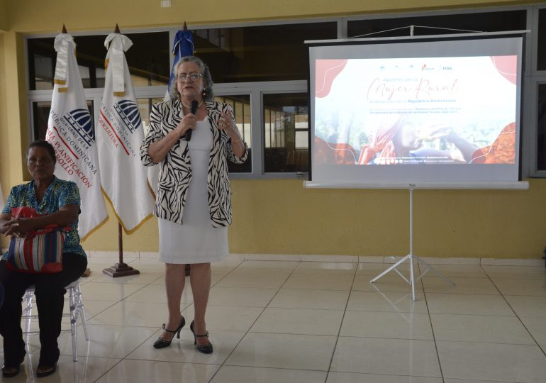 Gobierno dominicano y sociedad civil ponderan aportes de la mujer rural al desarrollo del país y beneficios de la asociatividad