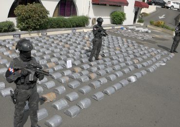 VIDEO | DNCD ocupa cargamento de más de 2 mil libras de marihuana