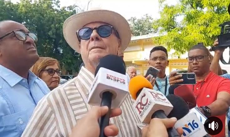 VIDEO | Hipólito Mejía ejerce su derecho al voto en primarias del PRM