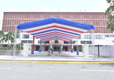Congreso Nacional se prepara para recibir al presidente de Surinam