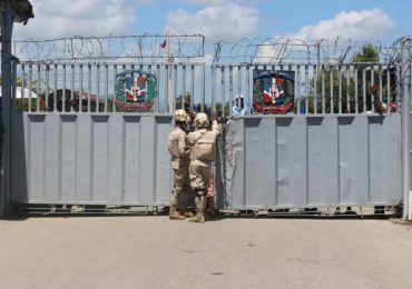 RD prepara reapartura parcial de frontera con Haití, que pide normalizar relaciones