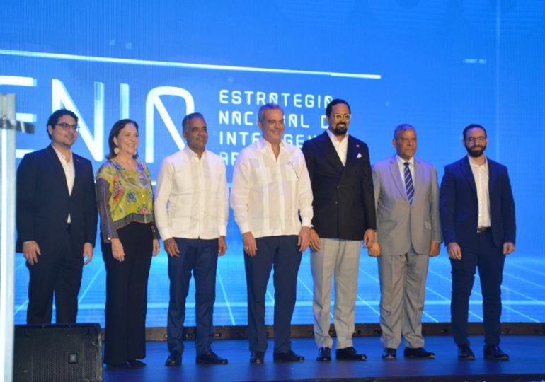 VIDEO | Joel Santos: "Somos el primer país de Centroamérica y el Caribe en lanzar una estrategia de Inteligencia Artificial"