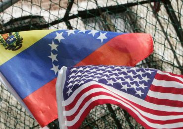 Levantamiento de sanciones, liberación de presos: ¿qué pasa en Venezuela y cuánto pesa EEUU?