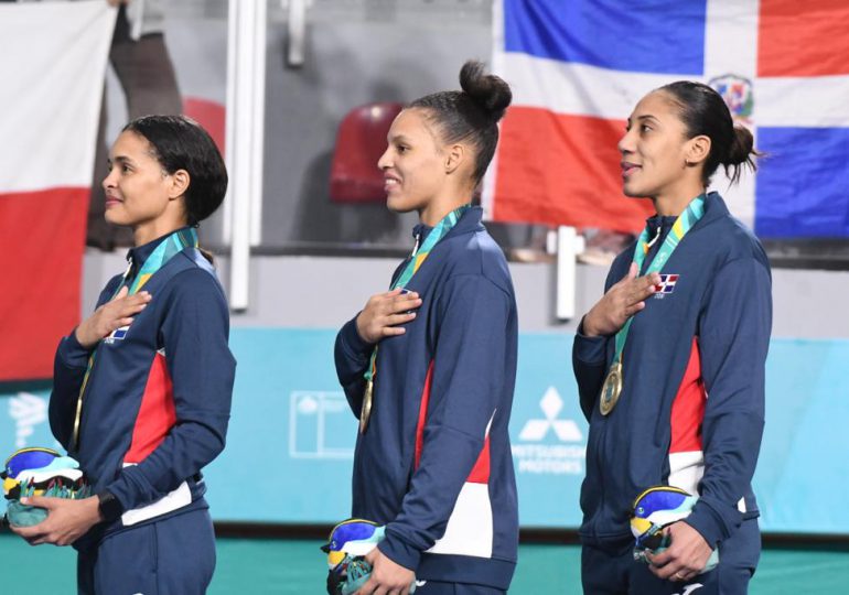 Taekwondo y pesas cierran con oro y bronce en Chile; RD suma ocho medallas en Panamericanos