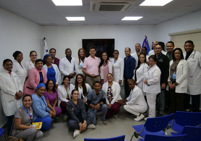 Hospital Arturo Grullón concluye la jornada científica de avances de cirugía pediátrica