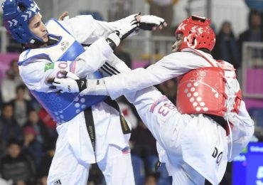 Taekwondo y pesas, por primeras medallas; las Reinas ante Chile