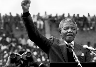 Diez años después, Sudáfrica debate si es hora de dejar ir a Mandela