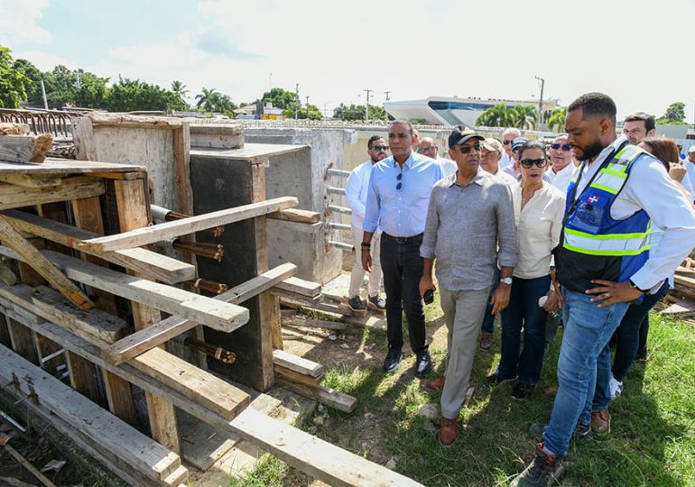 Deligne Ascención supervisa obras que construye MOPC en la provincia Espaillat con una inversión superior a  8 mil millones de pesos