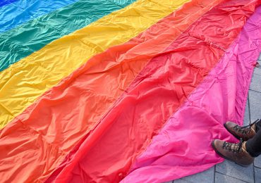 Francia avanza hacia la rehabilitación de homosexuales condenados