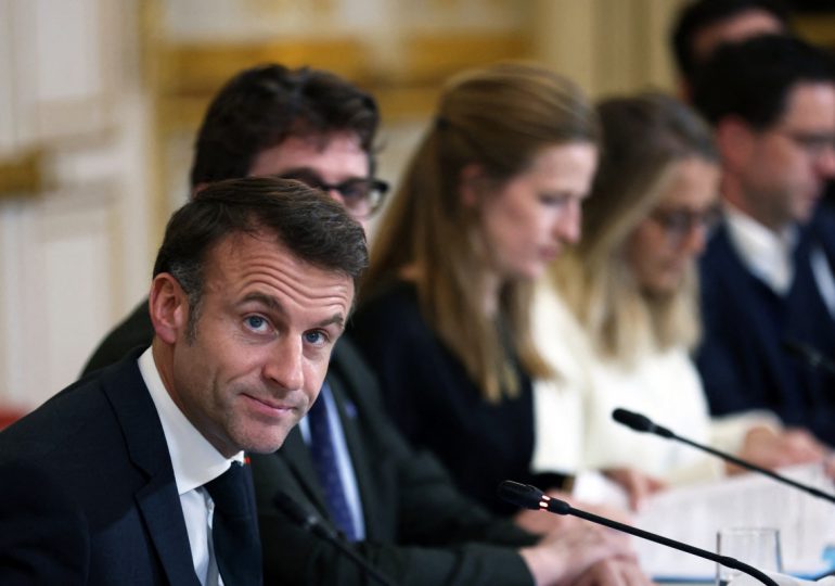 Macron pide un "alto el fuego" en conferencia de ayuda humanitaria a Gaza