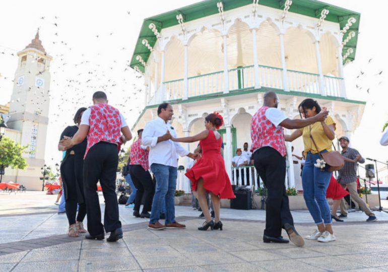 La bachata pondrá los ojos del mundo sobre Santiago y Puerto Plata en la segunda edición de “ADN Bachata World Festival”