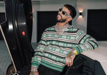 Anuel regresa a las redes y agradece a los que oraron por él