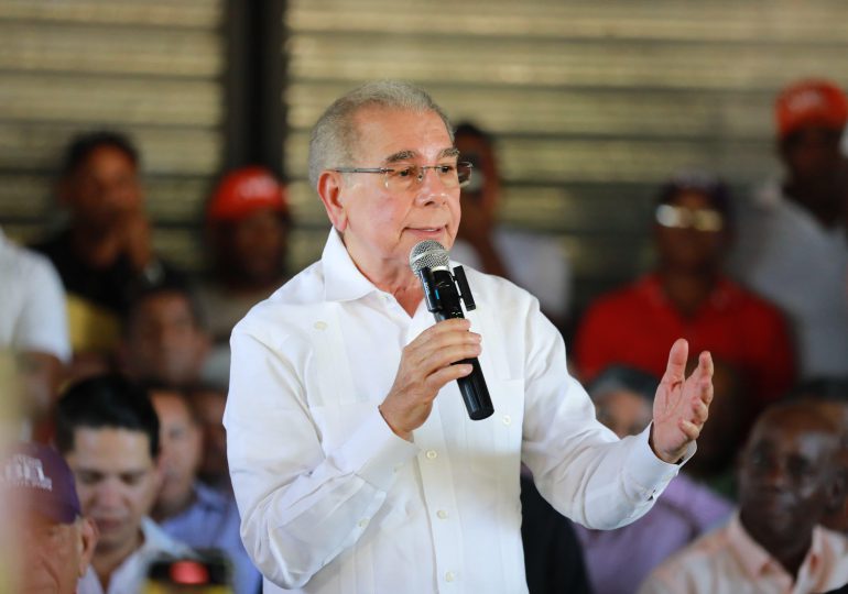 Danilo en Azua: "Con la pela de febrero que dará el PLD, sabrán que el PRM miente"
