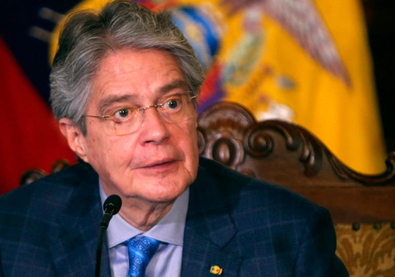 Congreso de Ecuador reanudará juicio político contra expresidente Guillermo Lasso