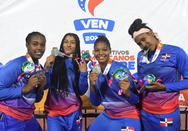 Taekwondo RD gana oro y 4 bronces en Juegos Escolares Venezuela 2023