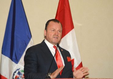 Gustavo de Hostos a AERODOM: “Por favor no aumenten las tarifas a los pasajeros”