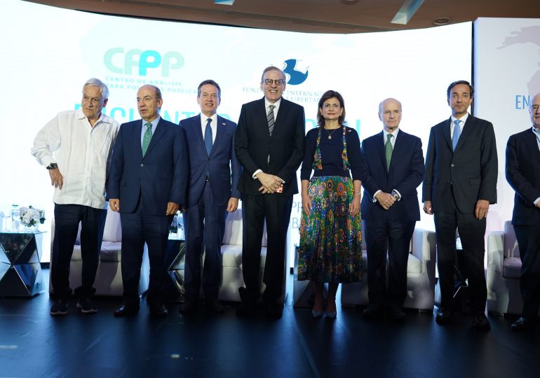 Líderes de la región exponen visión para mejorar la calidad de política en la cumbre CAPP 2023