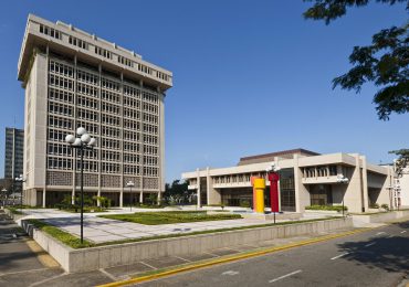 Banco Central explica proceso de liquidación del Baninter, tras denuncia de Ramón Báez Figueroa