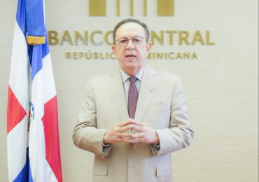 Gobernador Valdez Albizu informa JM aprobó nueva facilidad de liquidez por RD$25,000 millones