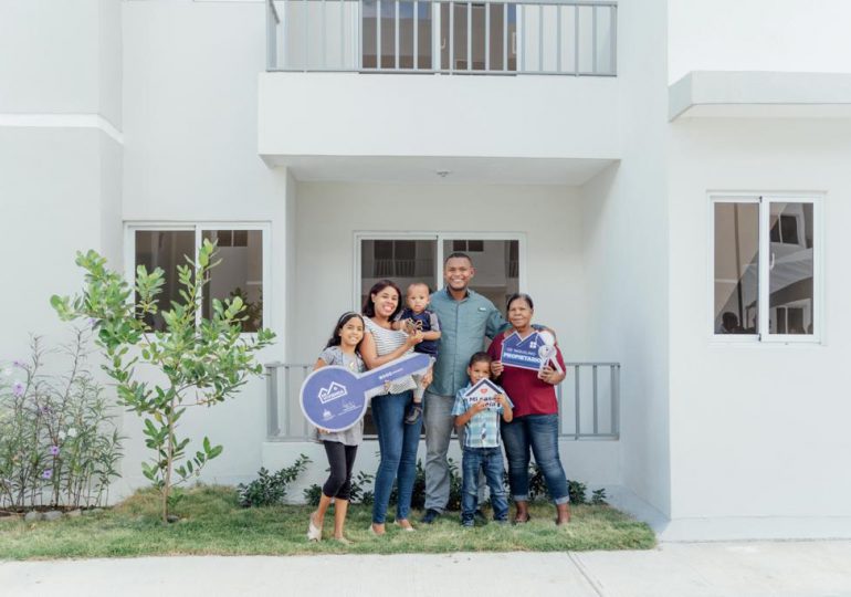 Plan Mi Vivienda del MIVED entrega más de 6000 viviendas nuevas a nivel nacional