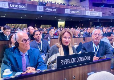 Ministros de Cultura y Educación participan en Conferencia General de la UNESCO