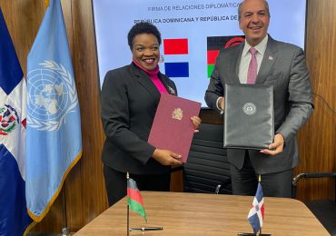 RD establece relaciones diplomáticas con dos países de África