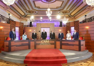 CNM conoce primera sesión de vistas públicas para seleccionar nuevos jueces al Tribunal Constitucional