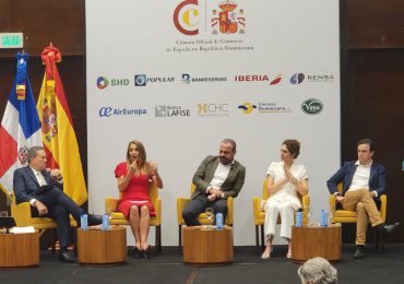 Inversionistas turísticos españoles realizan panel sobre “turismo dominicano" junto a la Cámara de Comercio de España