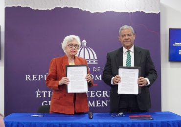 MAP y DIGEIG firman acuerdo para implementar uso del SIGEI en pago de nómina