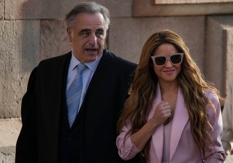 “Enamorarse pero a qué costo” Abogado de Shakira revela fortuna que le ha costado a la cantante el "enamoramiento" de Piqué