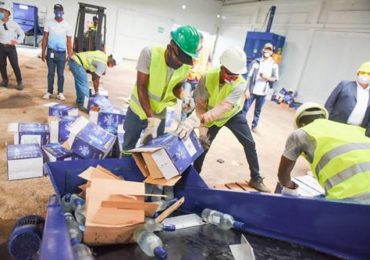 Aduanas detecta contrabando de bebidas de alta calidad en el AILA