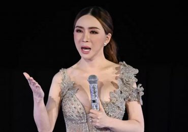Dueña del Miss Universo Anne Jakkaphong se declara en quiebra