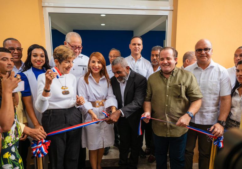 VIDEO | Ministro José Ignacio Paliza inaugura Palacio Distrital en Yásica Arriba