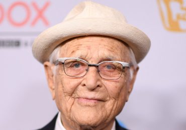 Muere "Norman Lear" pionero de la comedia televisiva en EEUU