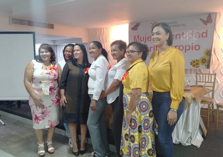 Concluye exitosamente Congreso de Mujeres Líderes de Santo Domingo Este