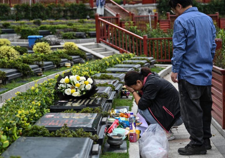 Dolientes chinos usan la inteligencia artificial para resucitar digitalmente a sus muertos