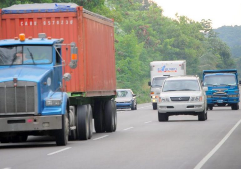 INTRANT extiende restricción hasta el 5 de enero a vehículos de carga en Pedernales