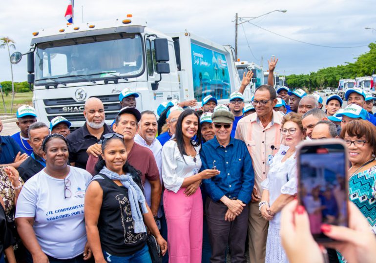 #VIDEO: Manuel Jiménez presenta nueva flotilla de camiones de aseo para circunscripción 3