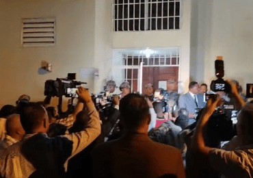 VIDEO | Surún Hernández denuncia agresión contra miembros de la Comisión Electoral del CARD