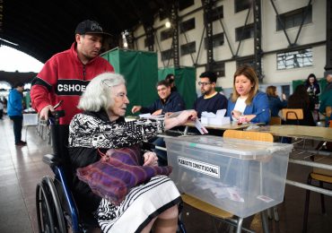 Chile votó por nueva propuesta de Constitución redactada por ultraconservadores