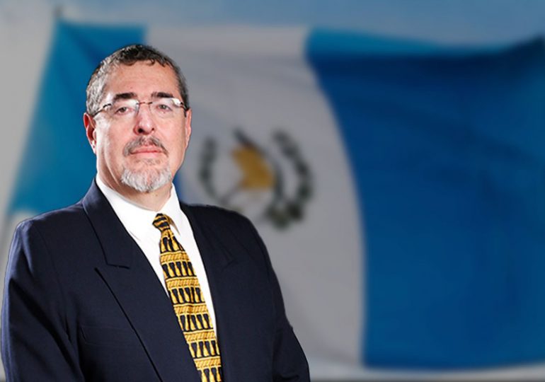 Corte constitucional de Guatemala ordena "garantizar" la juramentación de Arévalo