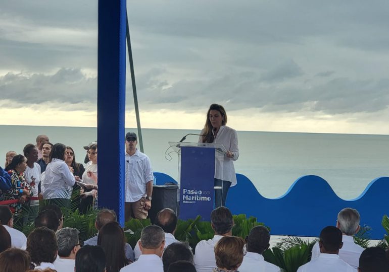 Alcaldesa Carolina Mejía inaugura el Paseo Marítimo del Malecón de Santo Domingo