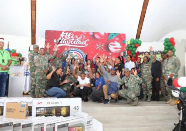 ADEOFA cumple sueños a militares y asimilados por motivo de la navidad