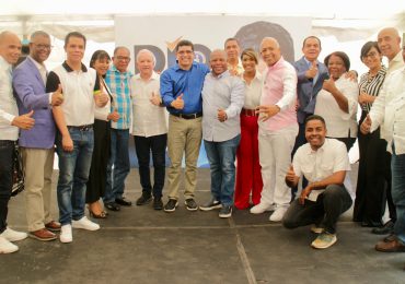 Destacados dirigentes del PRM se integran a campaña de Dío Astacio por Alcaldía SDE