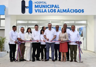 Presidente Abinader inaugura en Santiago Rodríguez dos centros INFOTEP, micro-hidroeléctrica, hospital y carretera