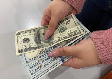 El dólar se cambia este jueves para la venta a 60.22 pesos