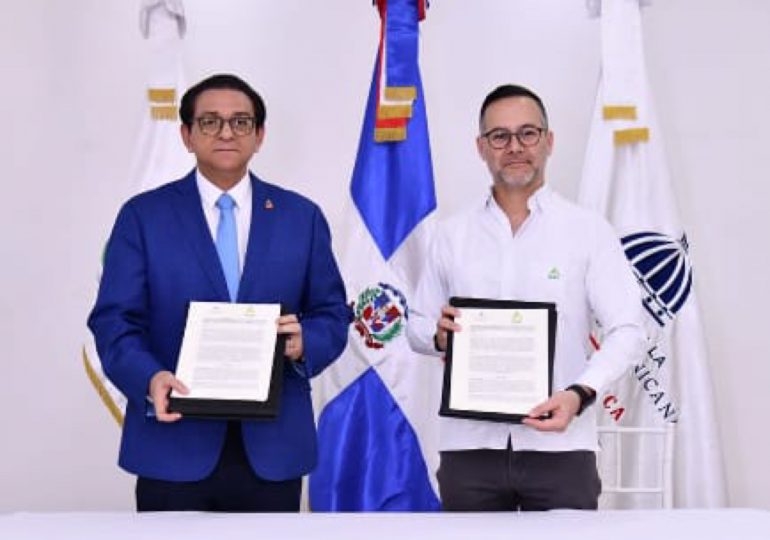 Firman convenio para prevenir y mitigar enfermedades transmisibles