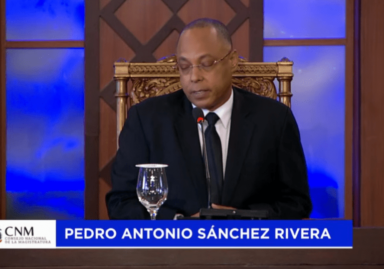 Pedro Sánchez Rivera asevera que se necesitan los méritos y la vocación para servir a Dios y a la patria desde TC