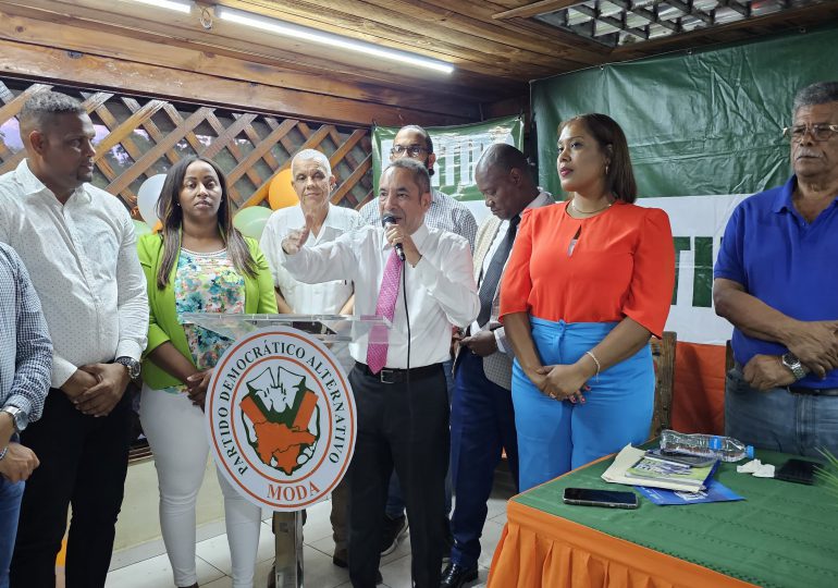 El partido MODA juramenta su comando de campaña de la provincia Santo Domingo 